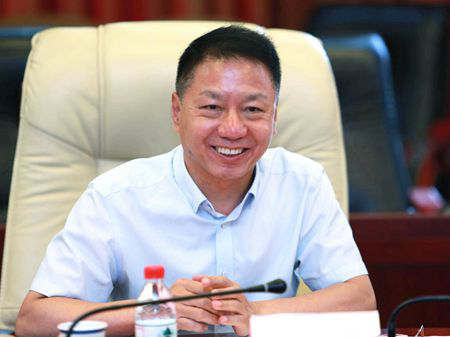 学校与宁夏吴忠市人民政府签署战略合作协议